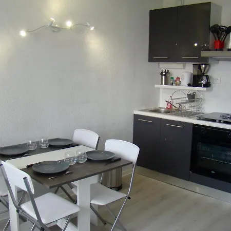 - Balcon Plein Sud - Parking - Centre Port